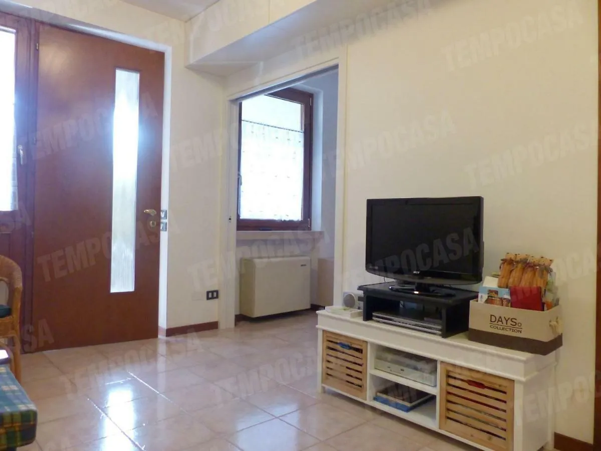 Appartamento Michele tre piscine caraibiche Desenzano del Garda